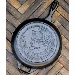 Buy ๐ Lodge 10.25 Inch Skillet With American Flag ๐ฅฐ